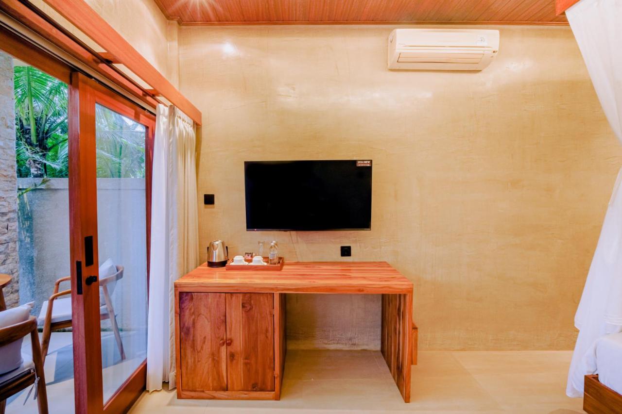 In-Room Work Desk & Power Sockets for Remote Work - Uma Sari Bedulu Luxury Villas Ubud