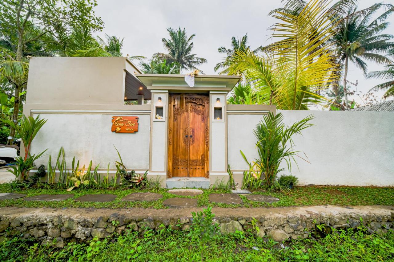 Lush Tropical Flora Surrounding the Private Villa - Uma Sari Bedulu Luxury Villas Ubud